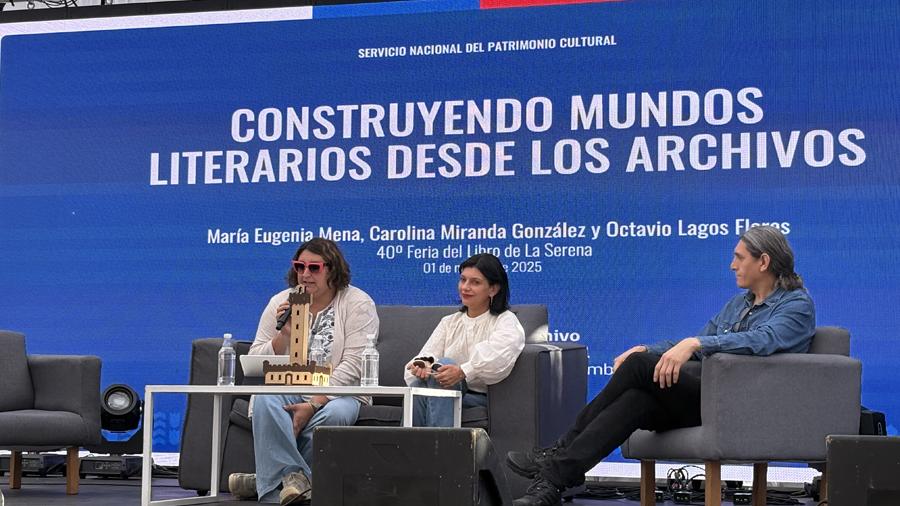 Personas en una charla.