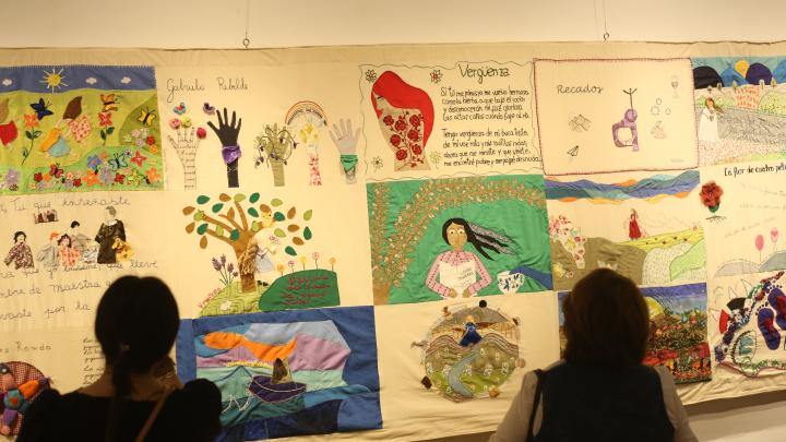 Expo Hilando Historias