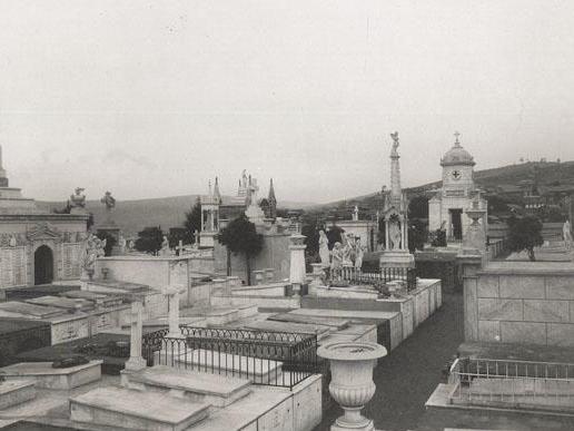 Cementerio.