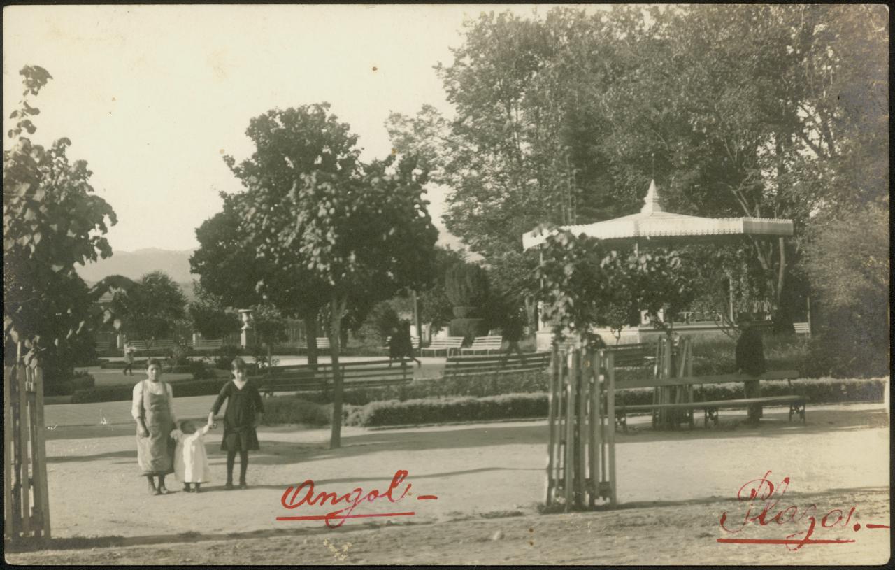 Plaza de Angol.