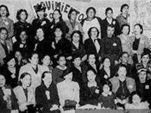 Unión Femenina de Chile, Valparaíso. Primera Asamblea, década del treinta.
Fuente: http://www.memoriachilena.cl/