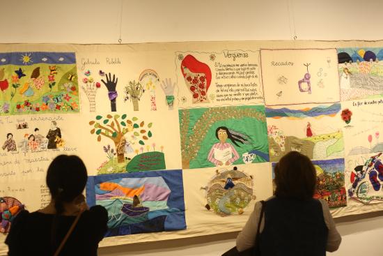 Expo Hilando Historias