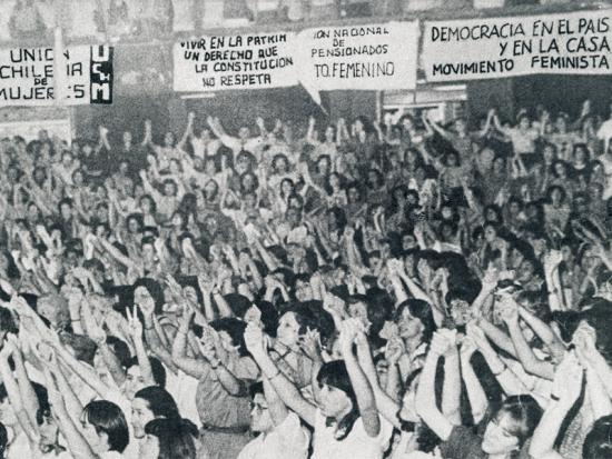 Revista Nos/otras. Fondo Isis Internacional. Archivo Mujeres y Géneros.