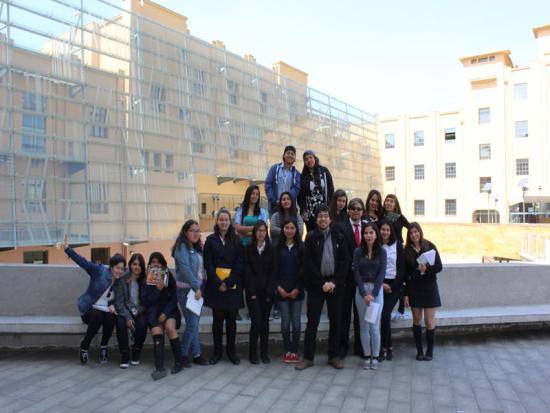 Alumnos en el ARNAD.