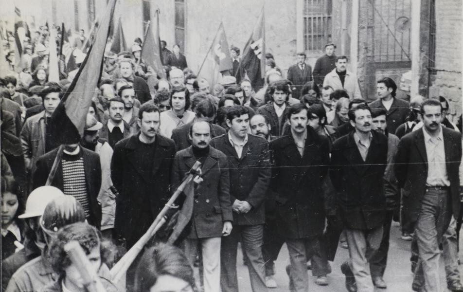 Hombres en una marcha.
