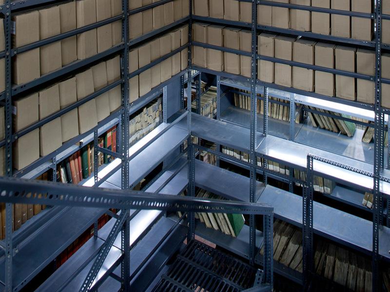 Depósitos del Archivo Nacional Histórico. Depósitos del Archivo Nacional Histórico.