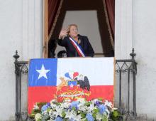 Presidenta Bachelet en balcón  de La Moneda.